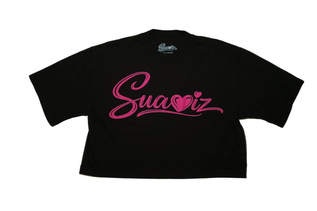 WOMEN’S SUAVIZ LOGO CROPPED TEE (BLACK)
